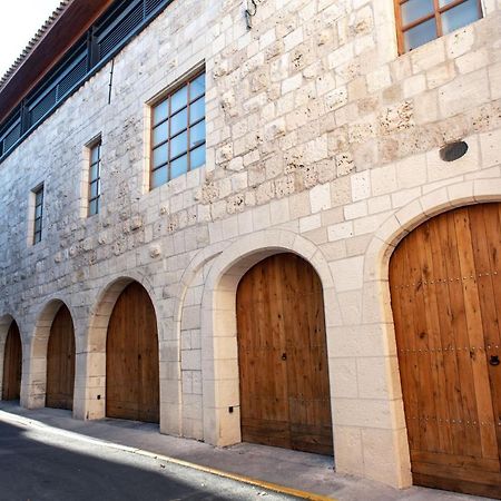 Studio Du Maire Maison De L'Eglise Du Couvent นาร์บอนน์ ภายนอก รูปภาพ