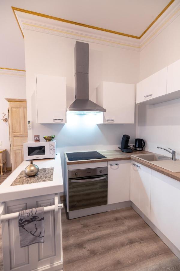 Studio Du Maire Maison De L'Eglise Du Couvent นาร์บอนน์ ภายนอก รูปภาพ